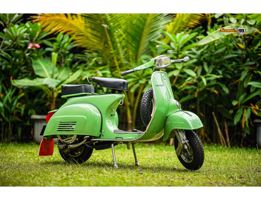 Vespa Super 150 Classic Green